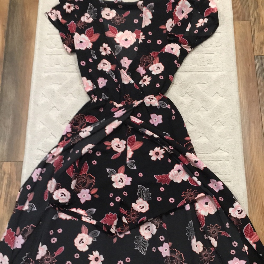 SALE ❣️🤍 Candies Dress with shorts